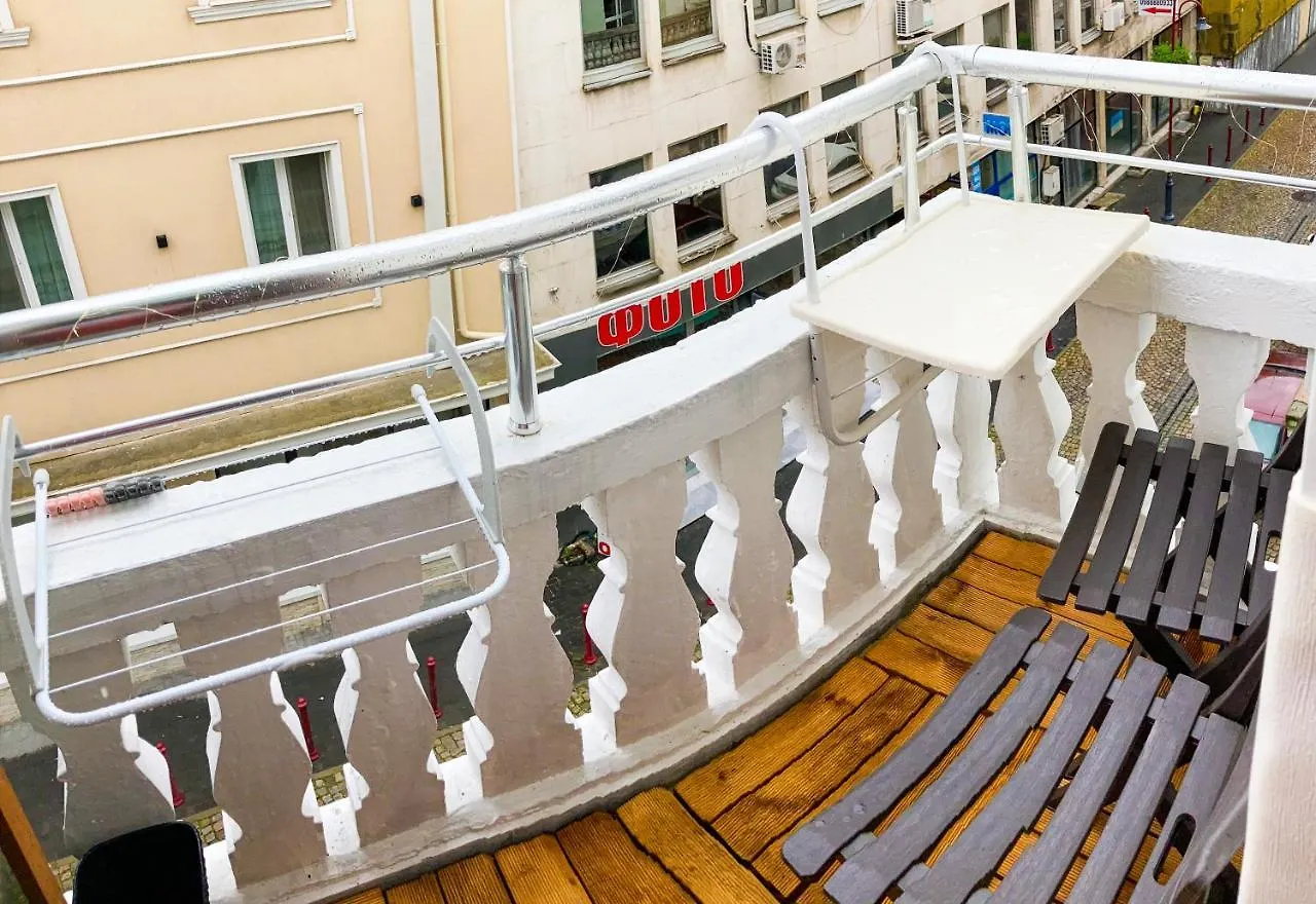 Central Station Seaside Apartment Burgas 0*,
