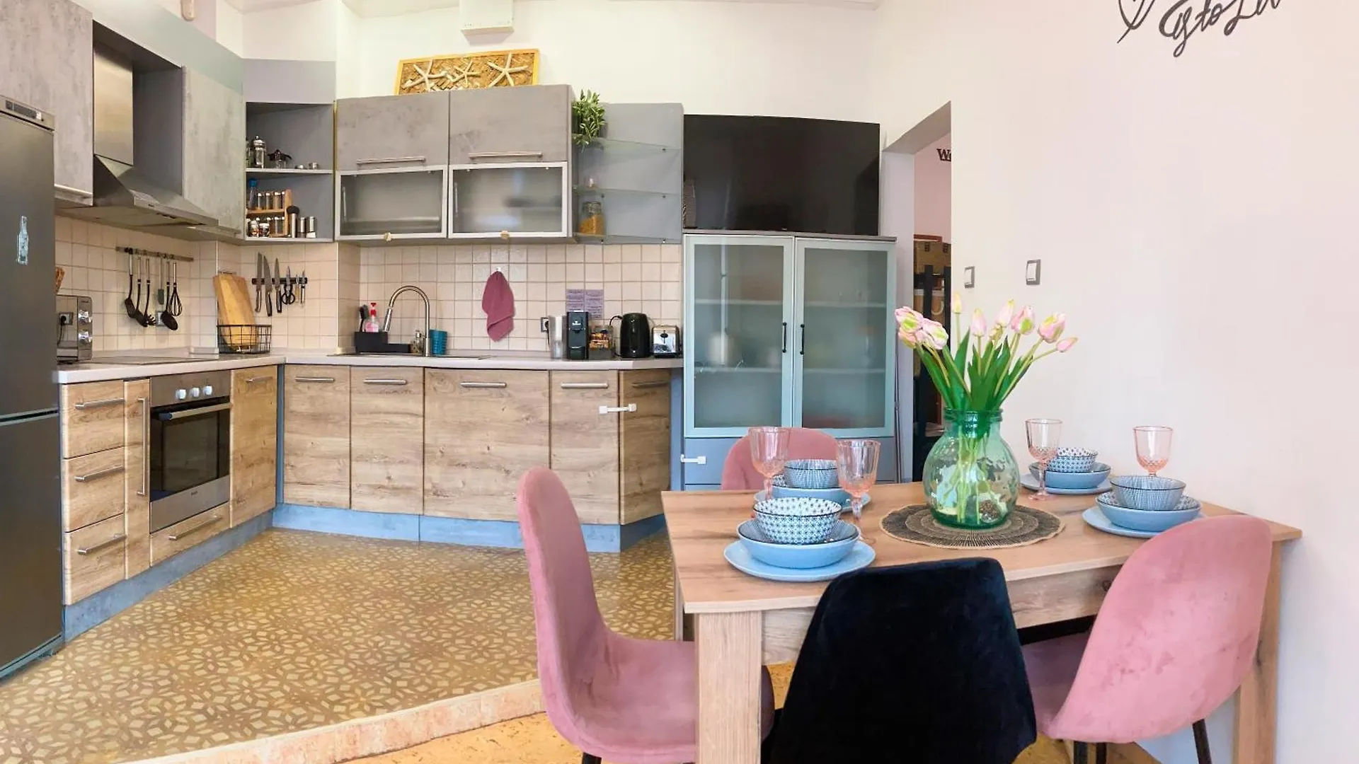 Central Station Seaside Apartment Burgas
